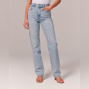 Abercrombie and Fitch Ultra High Rise 90s Straight Jean